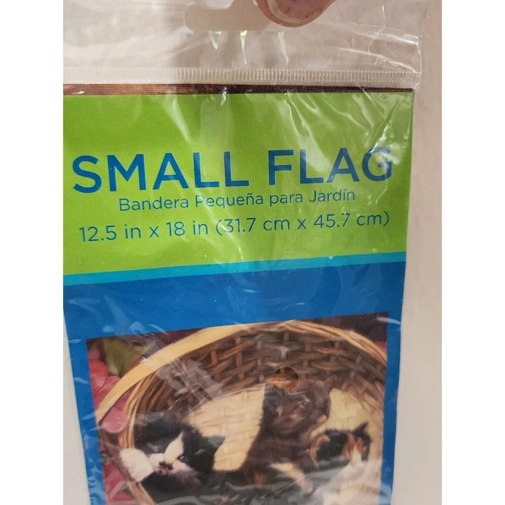 NIP Kitten Garden Flag Cats Flowers Spring Outdoor Decor Whimsical 12x18 Basket